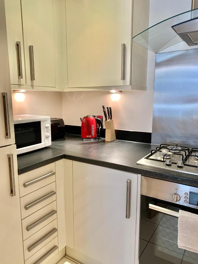An Entire 2Beds, 2Bathrooms, Free Wifi, Free Parking, Risinghurst, Oxford Ngoại thất bức ảnh