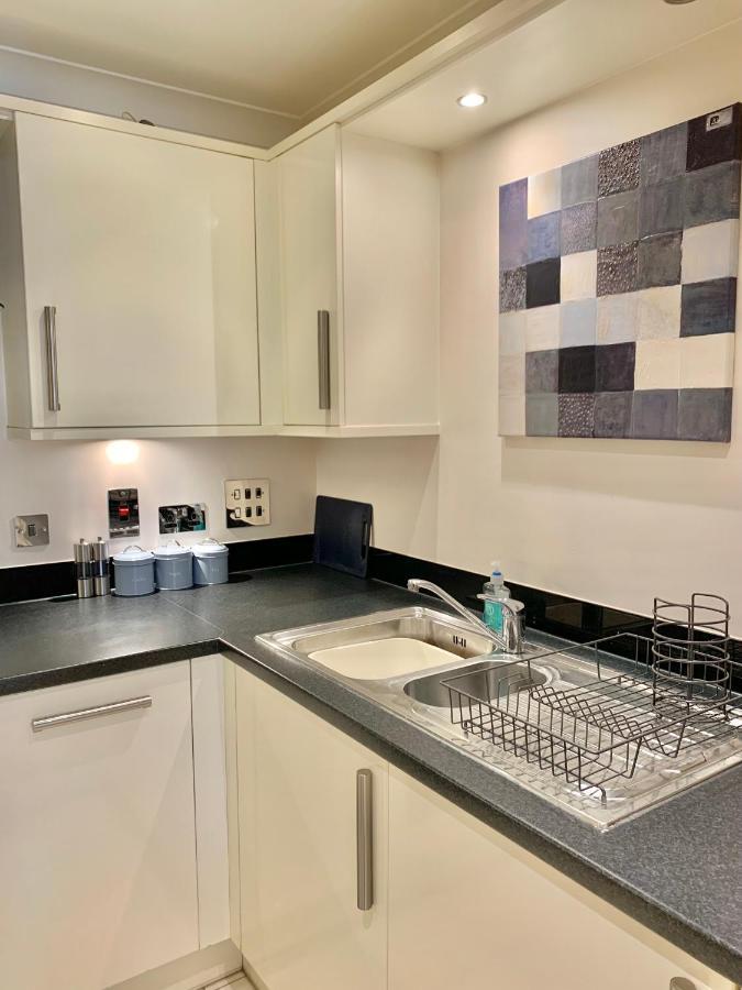 An Entire 2Beds, 2Bathrooms, Free Wifi, Free Parking, Risinghurst, Oxford Ngoại thất bức ảnh
